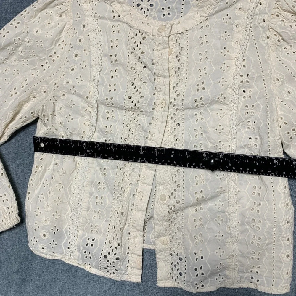 Zara Eyelet Blouse Top Womens Medium Beige Classic Balloon Sleeve Button Front